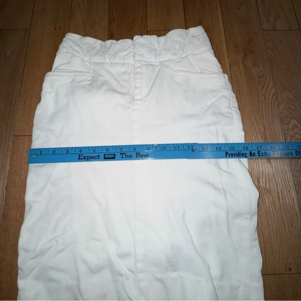 Banana Republic sleek white